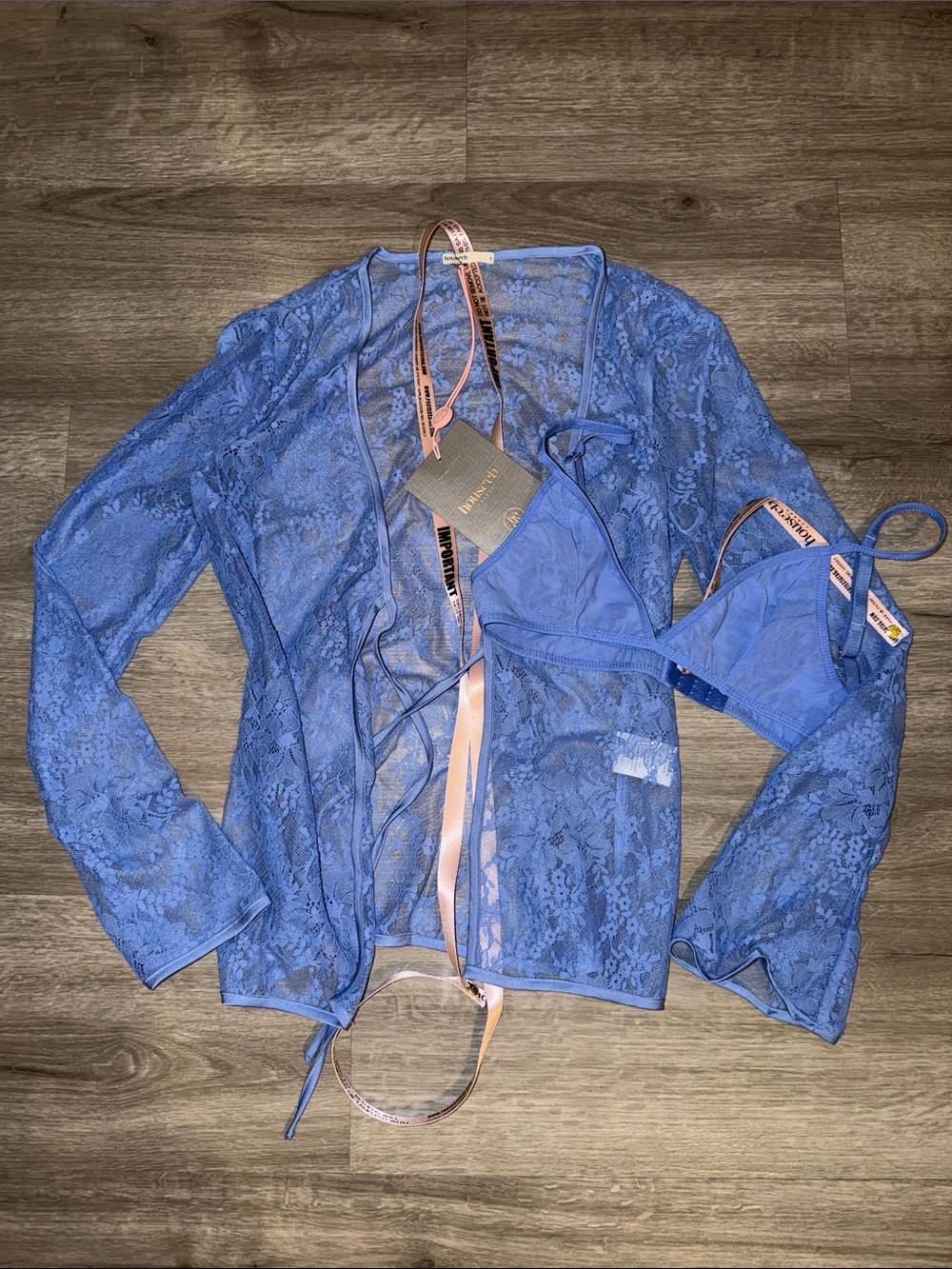 House of CB PHOEBE Blue Lace Tie Front Top 2 pieces - Picture 11 of 13